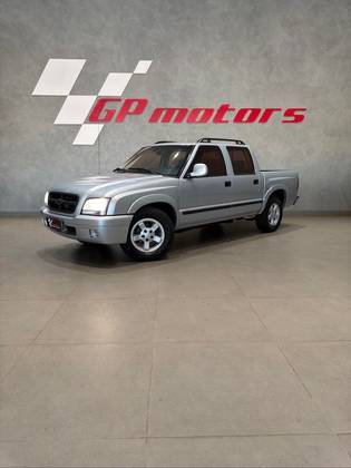 CHEVROLET S10 2.4 MPFI ADVANTAGE 4X2 CS 8V FLEX 2P MANUAL CHEVROLET S10 2.4 MPFI ADVANTAGE 4X2 CS 8V FLEX 2P MANUAL